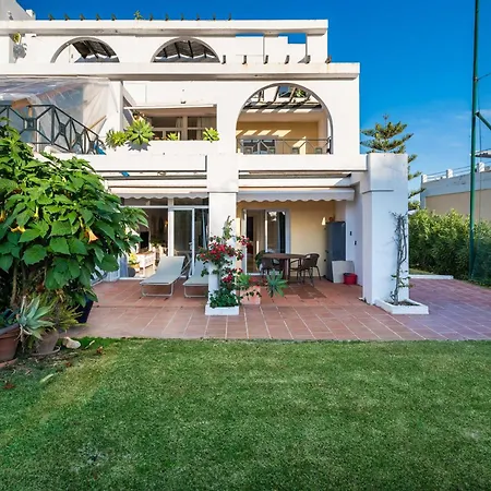 Con Piscina En 1ª Linea Golf La Quinta アパート *