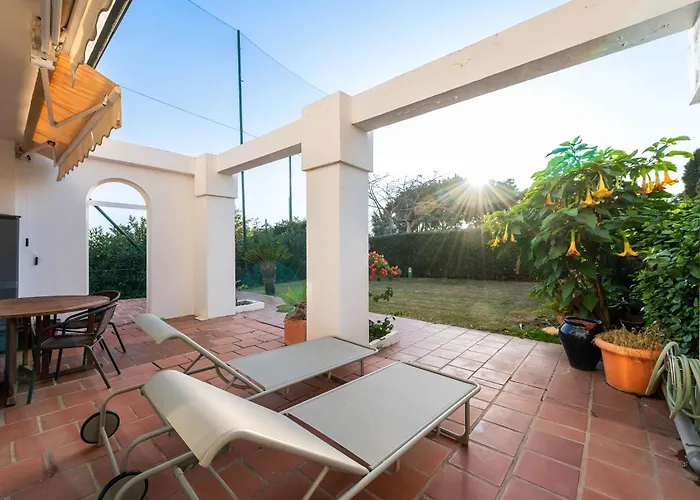 Con Piscina En 1ª Linea Golf La Quinta